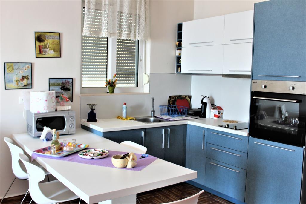 Seaside Apartment Sarande Luaran gambar